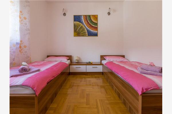 House K1, for 6 persons