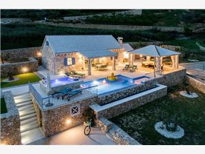 Villa Blue Sky Bol - eiland Brac, Kwadratuur 120,00 m2, Accommodatie met zwembad, Lucht afstand naar het centrum 300 m