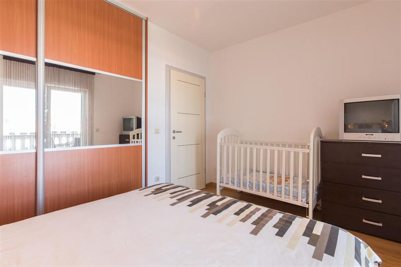 House A1, for 10 persons