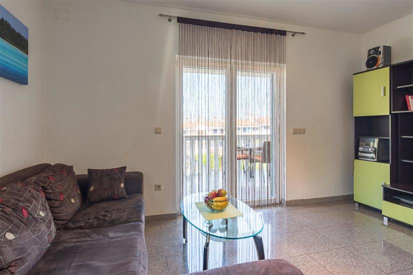 House A1, for 10 persons