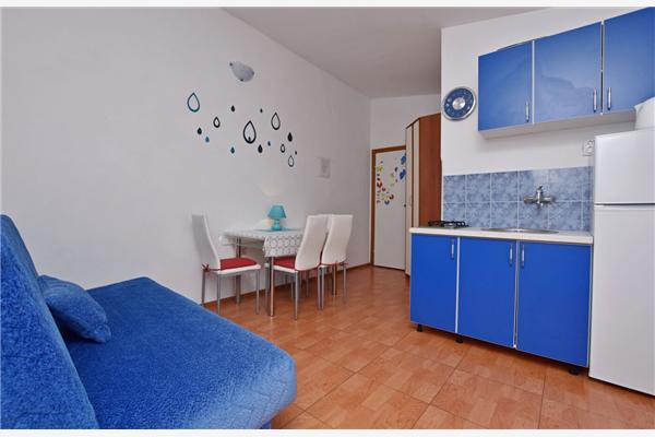 Apartment A2, for 6 persons