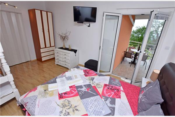 Apartment A3, for 5 persons