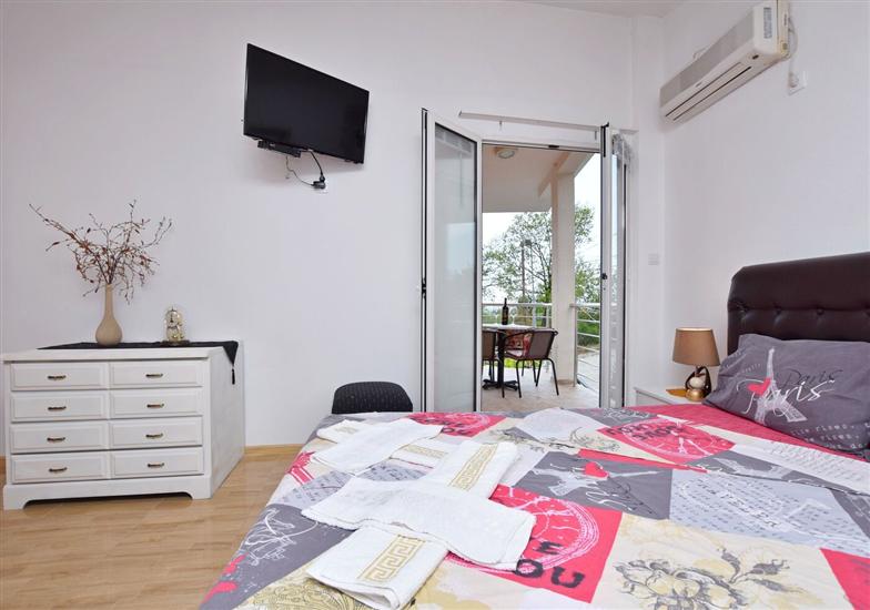 Apartment A3, for 5 persons