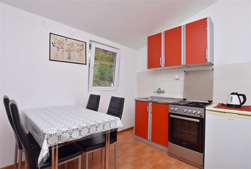 Apartment A3, for 5 persons