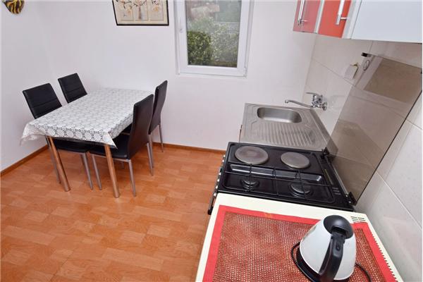 Apartment A3, for 5 persons