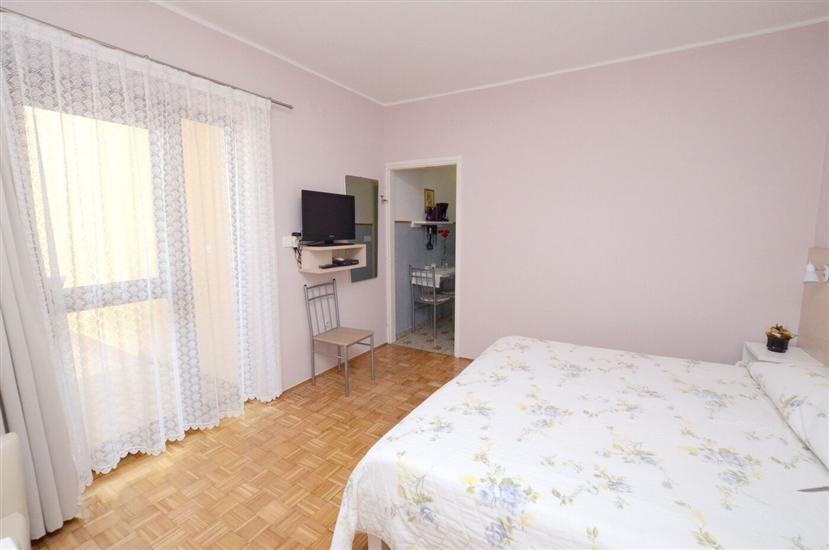 Apartment A2, for 2 persons