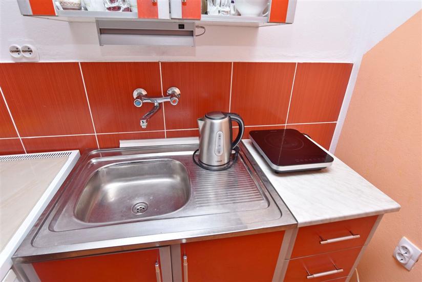 Apartment A4, for 3 persons