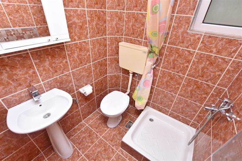 Apartment A4, for 3 persons