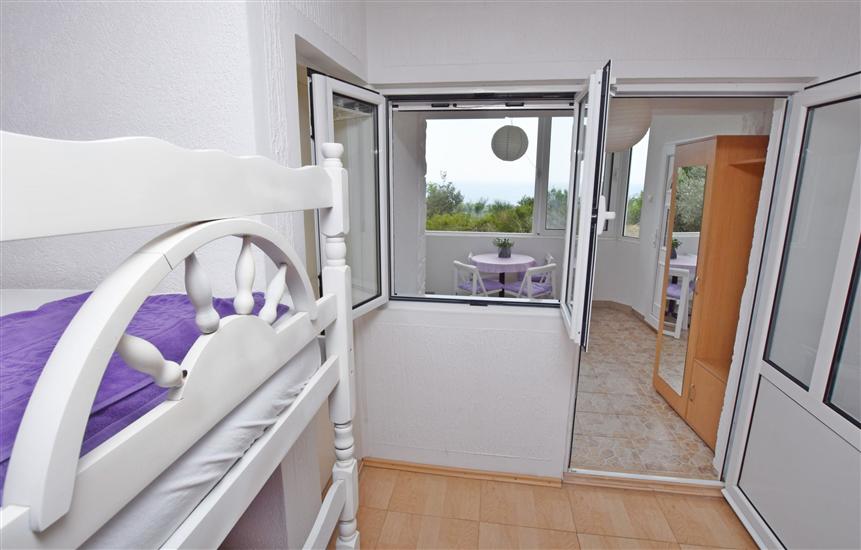 Apartment A5, for 4 persons