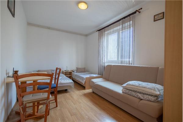 House K1, for 8 persons