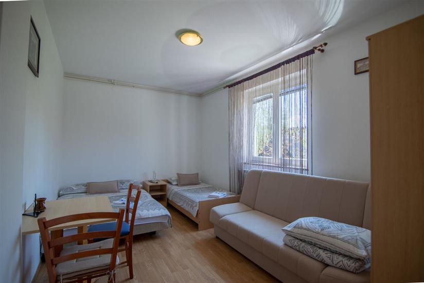 House K1, for 8 persons