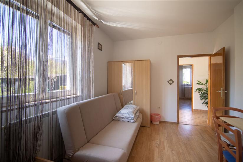 House K1, for 8 persons