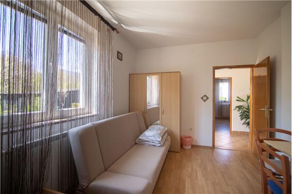 House K1, for 8 persons