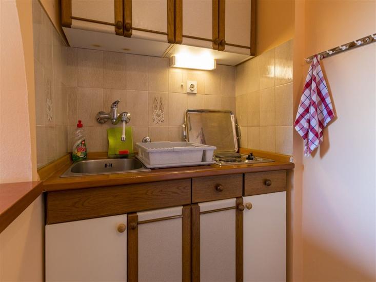 Apartment A3, for 5 persons