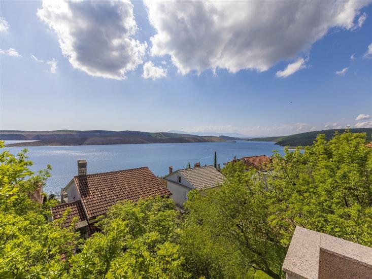 Apartment A3, for 5 persons