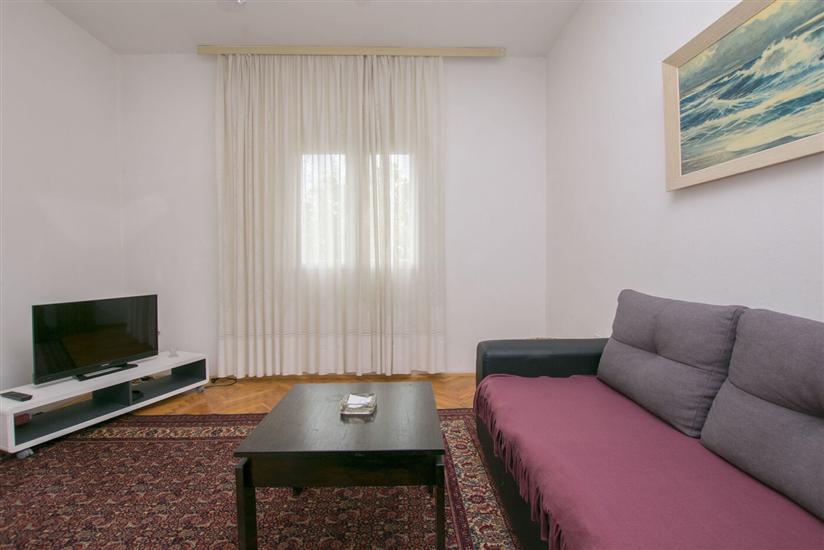 Apartment A1, for 6 persons