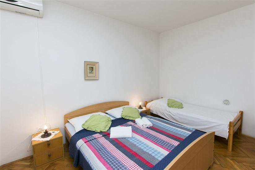 Apartment A1, for 6 persons