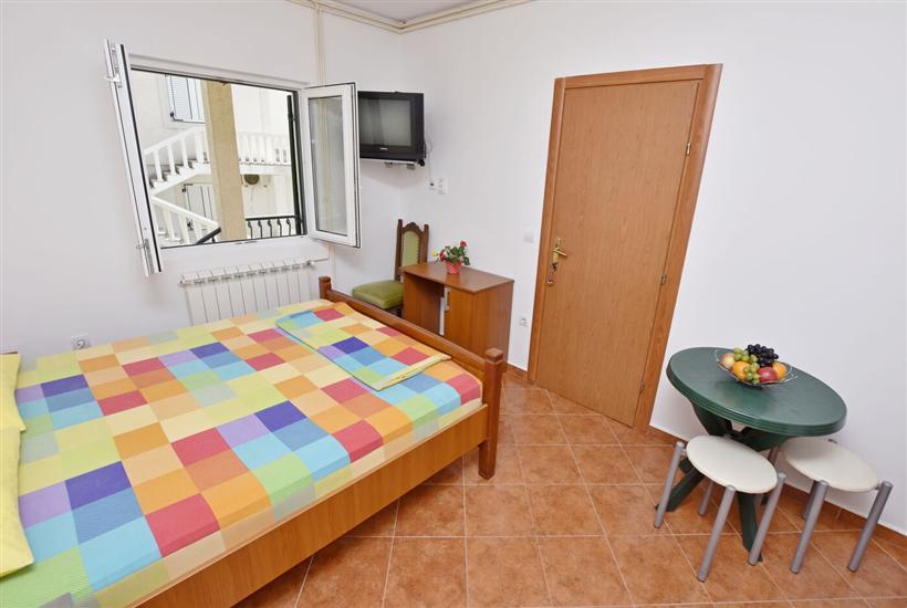 Apartment A2, for 2 persons