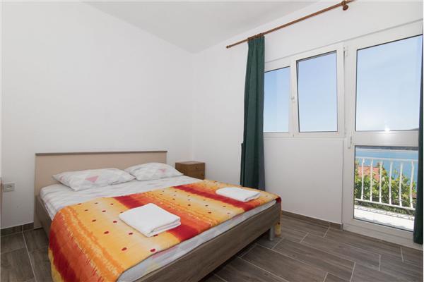 Apartment A4, for 4 persons