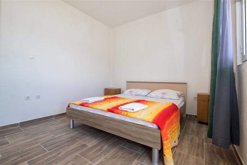 Apartment A4, for 4 persons