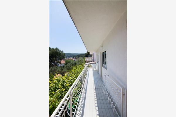 Apartment A4, for 4 persons