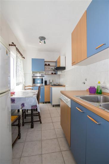 Apartment A4, for 4 persons