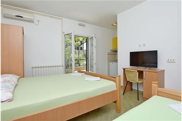 Apartment A4, for 3 persons