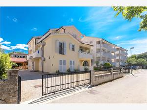 Apartment Kvarners islands,BookNinoFrom 101 €