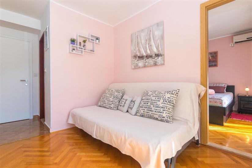 Apartment A1, for 3 persons
