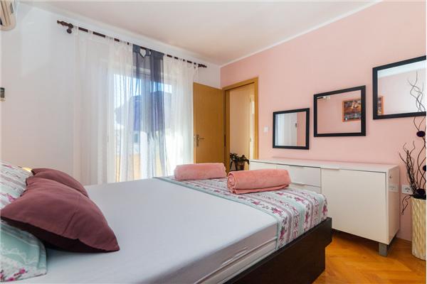 Apartment A1, for 3 persons