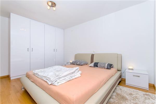 Apartment A5, for 6 persons