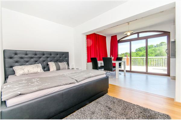 Apartment A5, for 6 persons