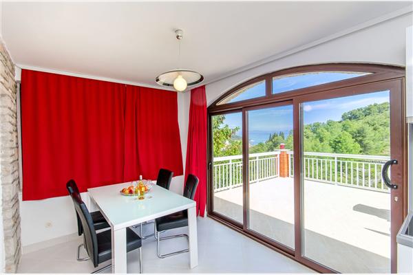 Apartment A5, for 6 persons