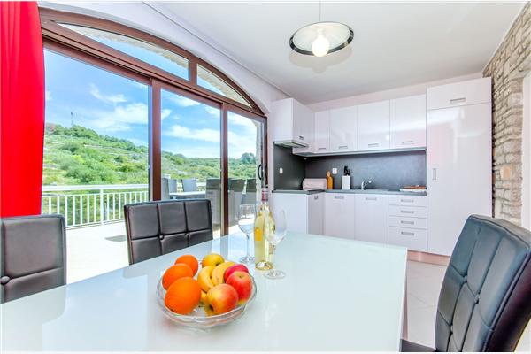 Apartment A5, for 6 persons