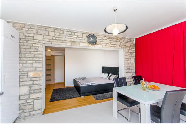 Apartment A5, for 6 persons