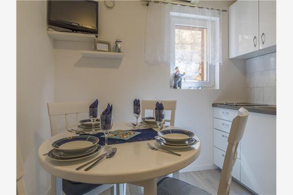 Apartment A3, for 3 persons