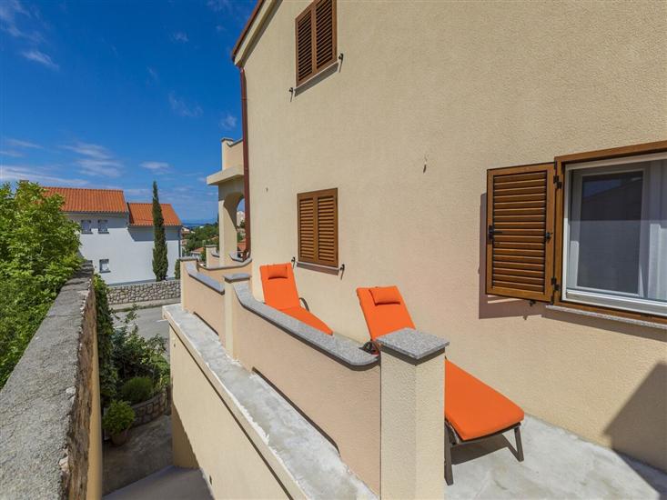 Apartment A4, for 3 persons