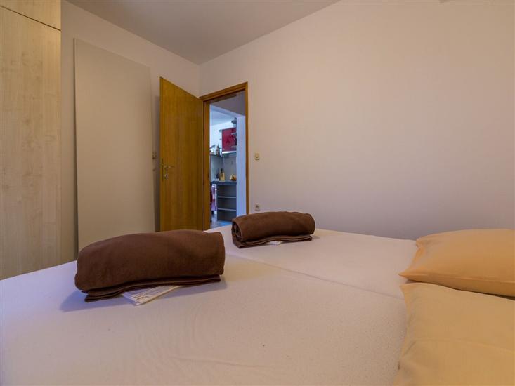 Apartment A2, for 4 persons