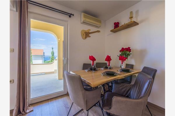 Apartment A2, for 4 persons