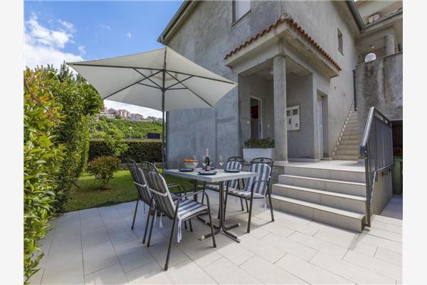 Apartment A1, for 4 persons