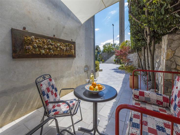 Apartment A2, for 4 persons