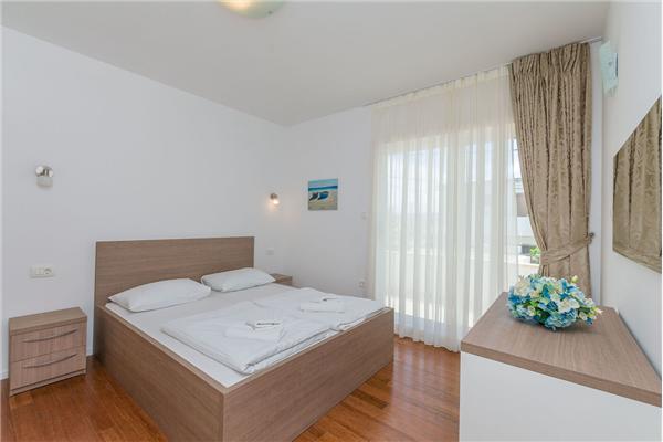 Apartment A4, for 4 persons