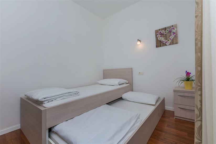 Apartment A4, for 4 persons