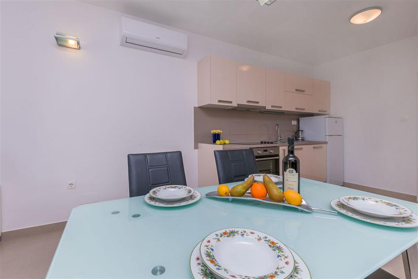 Apartment A4, for 4 persons
