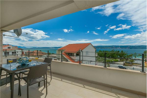 Apartment A7, for 4 persons