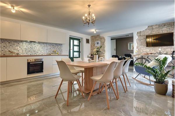 House K1, for 8 persons