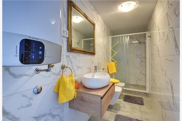 House K1, for 8 persons