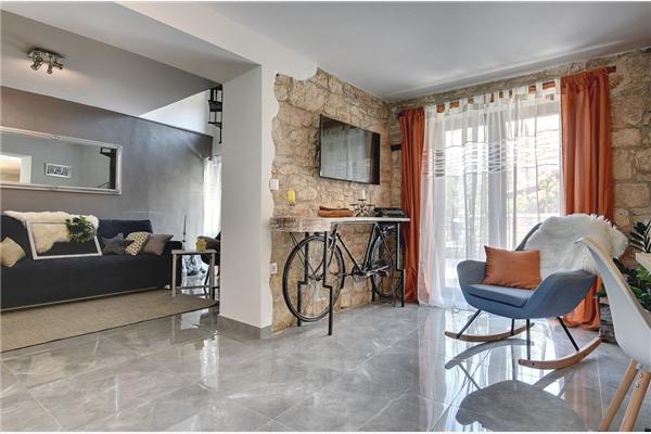 House K1, for 8 persons