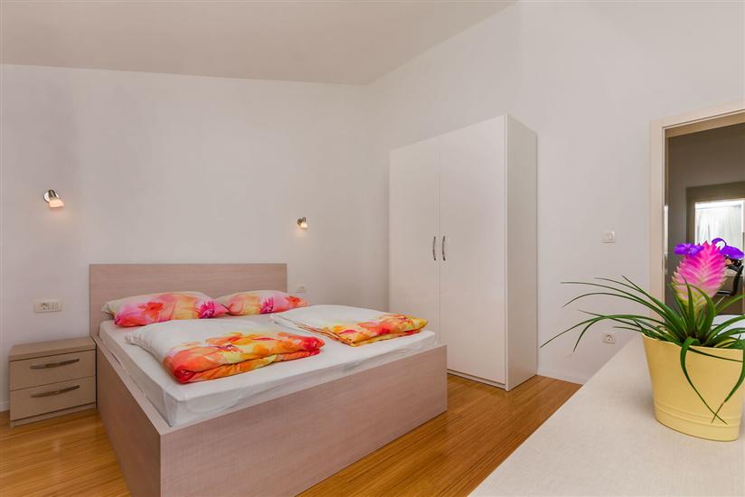 Apartment A6, for 4 persons