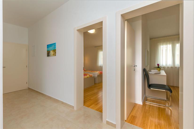 Apartment A6, for 4 persons